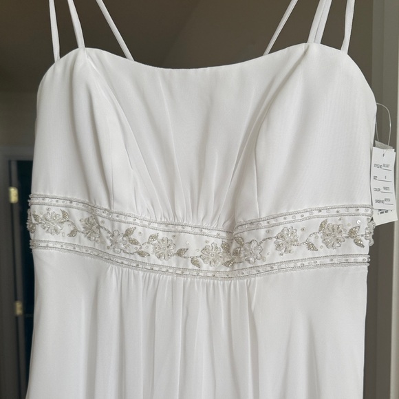 David's Bridal White Dress - Picture 2 of 6